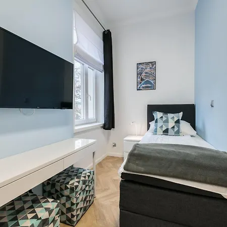 Dr - Nicea Apartman